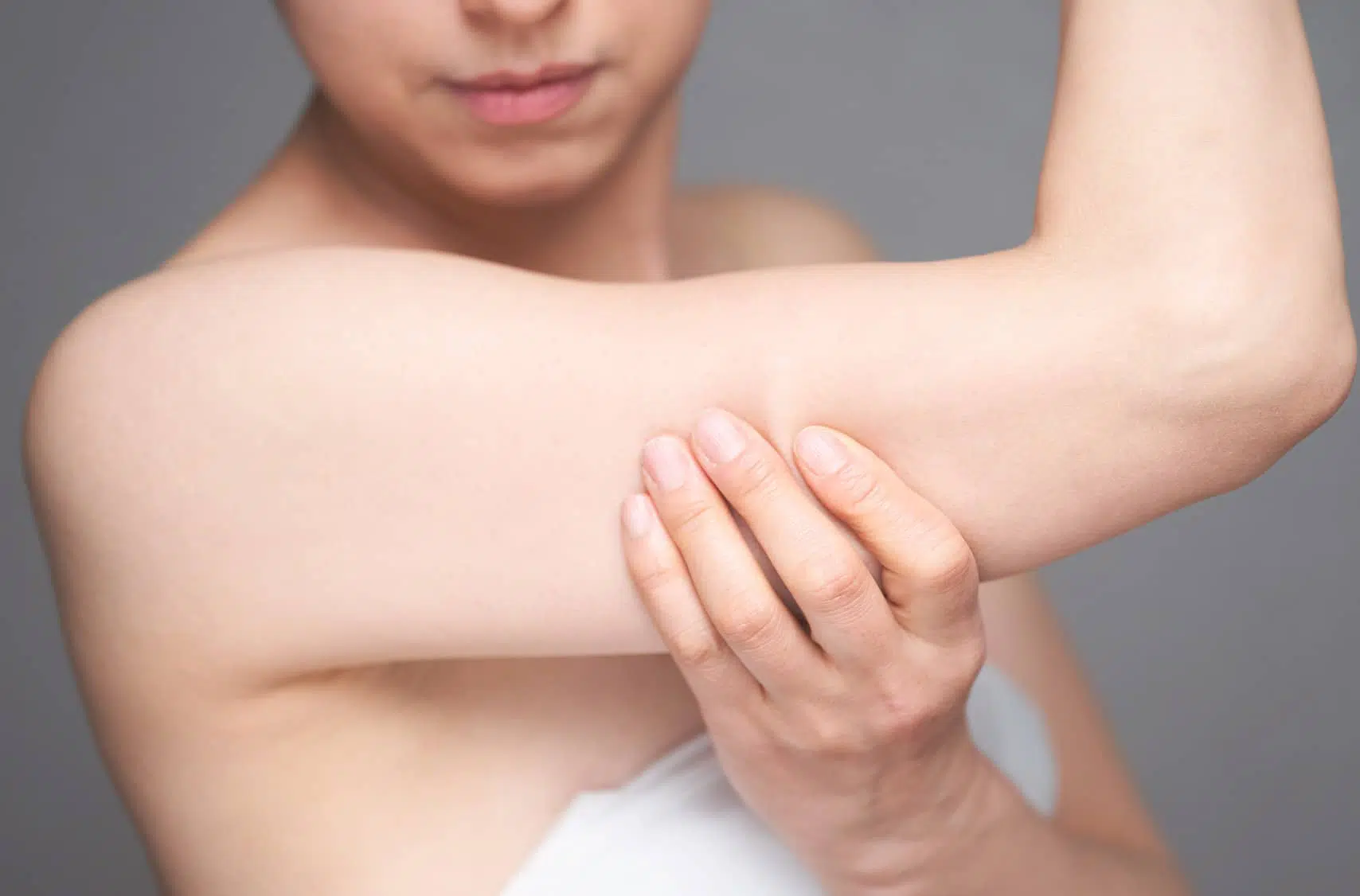 Lifting des bras ou brachioplatie : chirurgie esthétique | Paris 16 | Dr Pecorelli