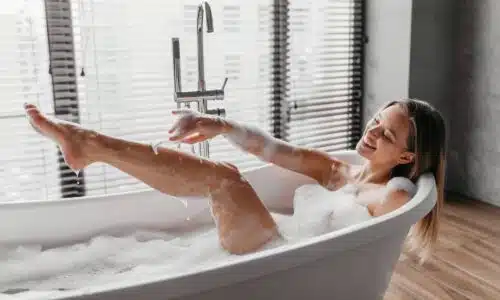 Epilation ou rasage entre deux séances d’épilation laser ?|Dr Elisa Pecorelli | Paris