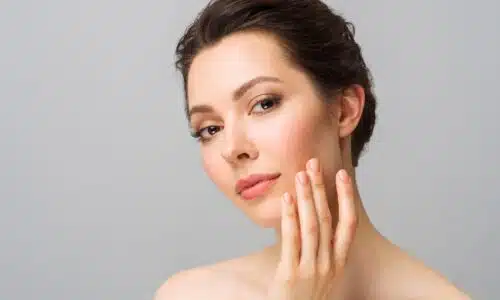 Hydrafacial et peau sensible avec le Dr Elisa Pecorelli à Paris